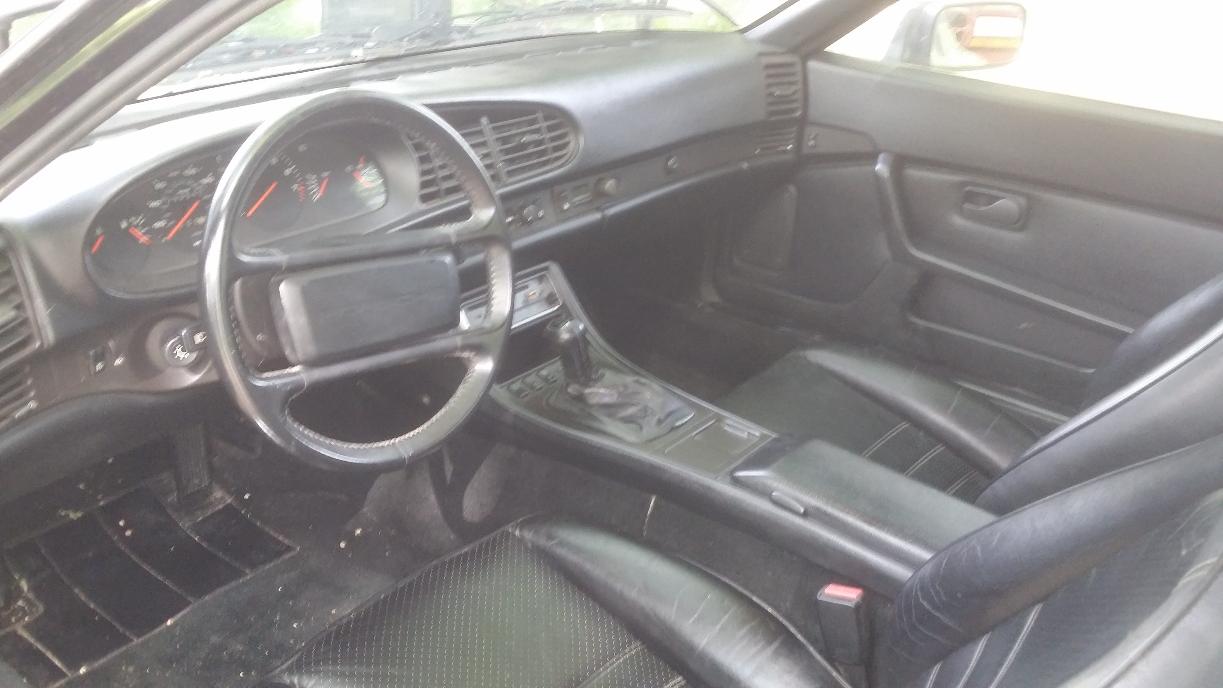 87 Porsche 944S
